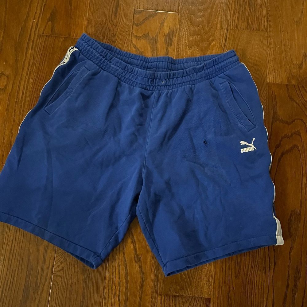 Men’s Puma size 2X 3 pocket royal blue athletic shorts